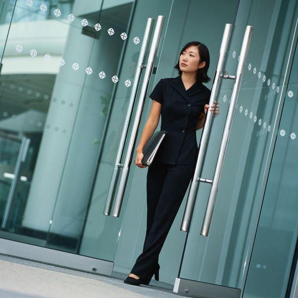 �����؏������T����